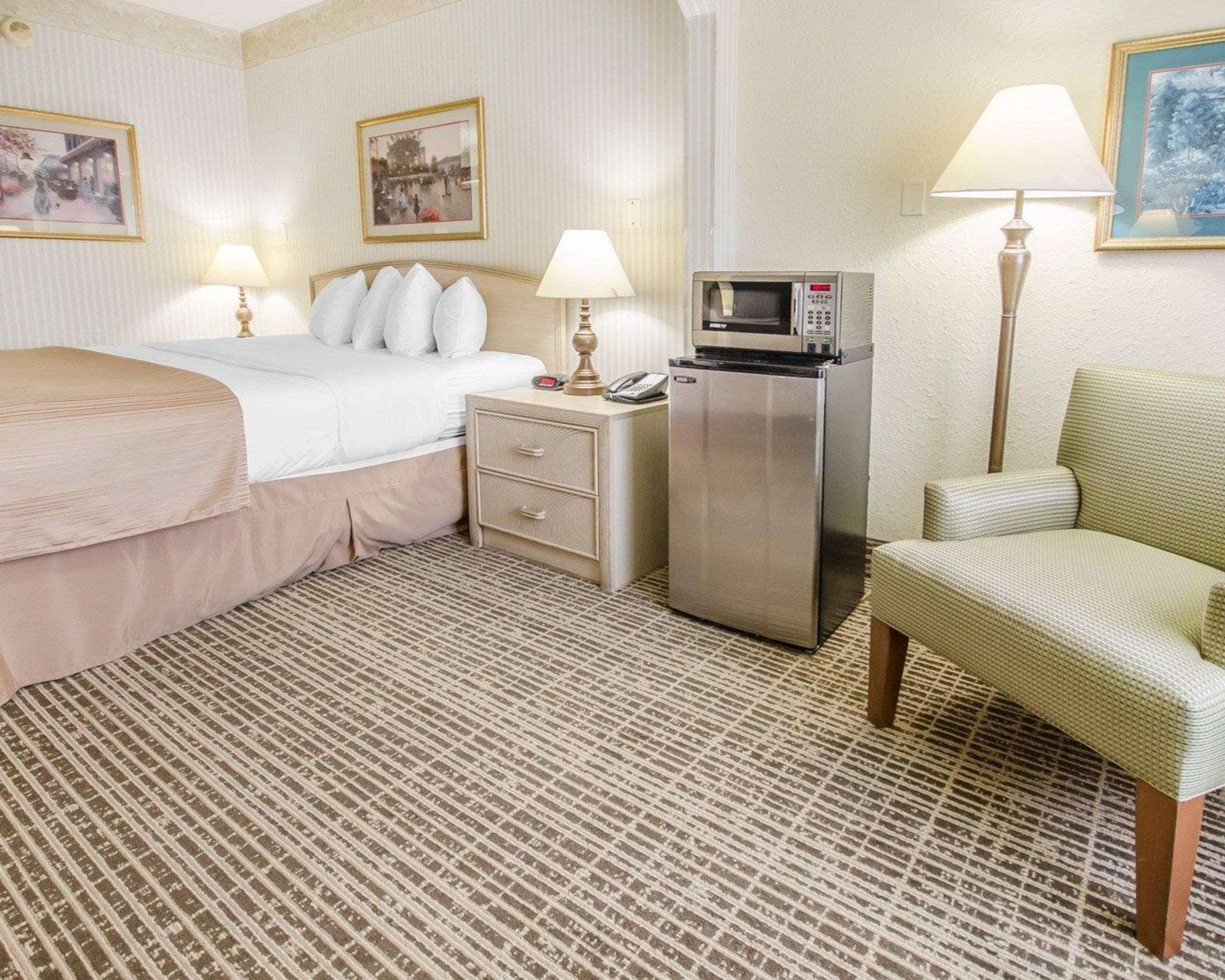 Clarion Pointe Louisville East Ngoại thất bức ảnh