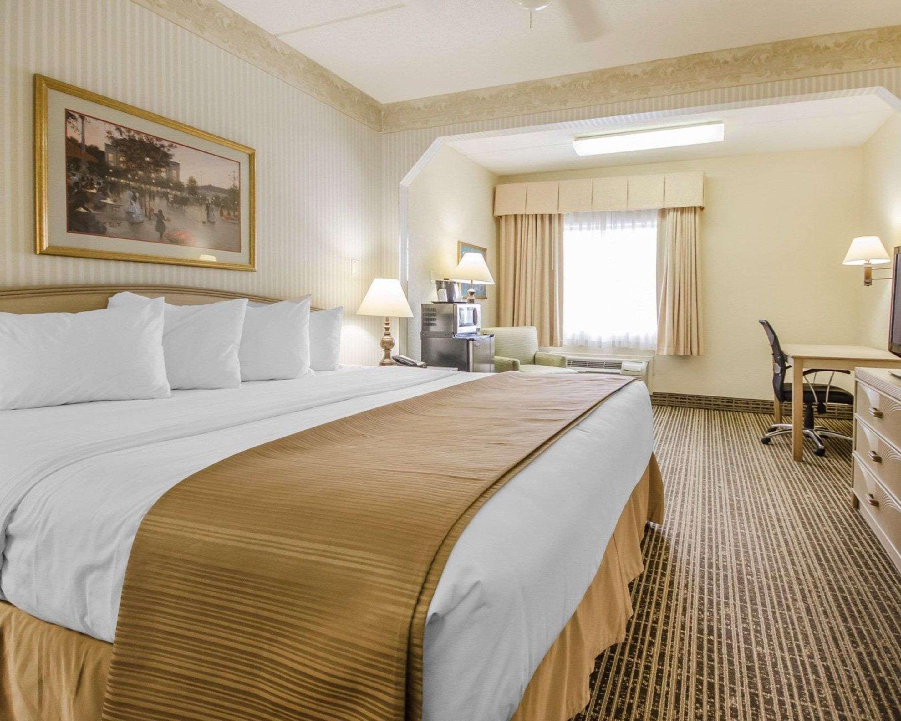 Clarion Pointe Louisville East Ngoại thất bức ảnh
