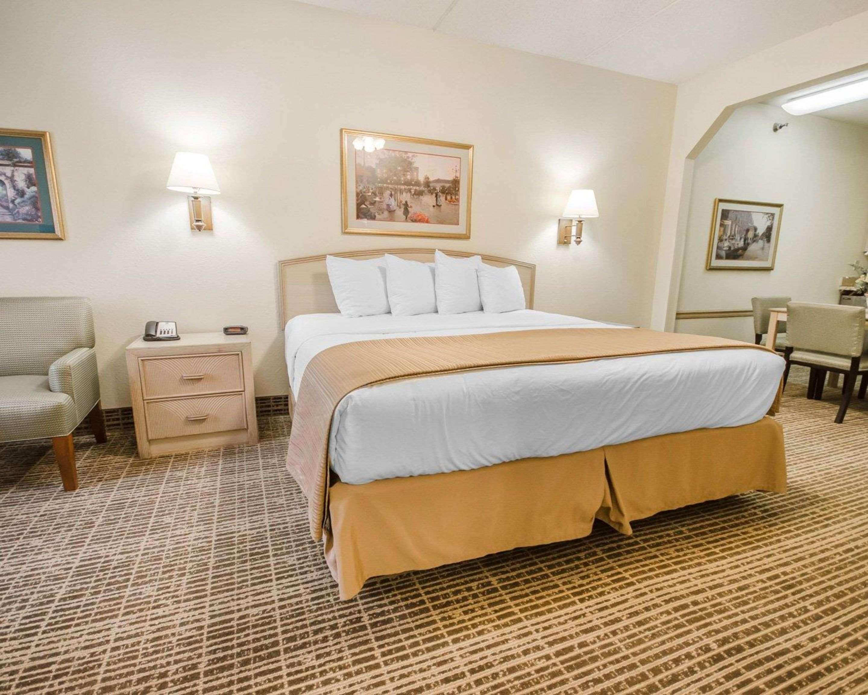 Clarion Pointe Louisville East Ngoại thất bức ảnh