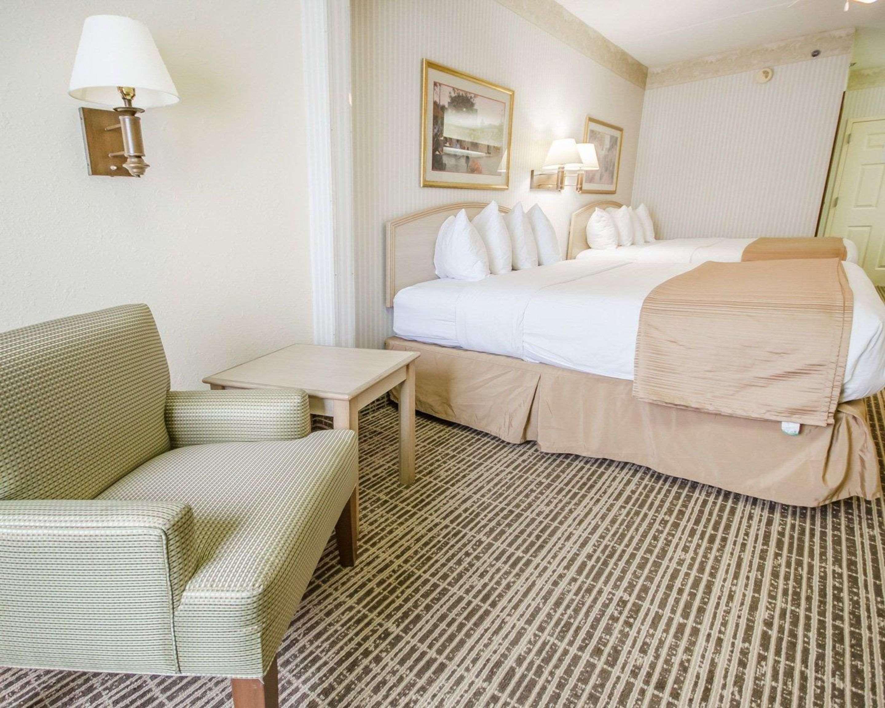 Clarion Pointe Louisville East Ngoại thất bức ảnh