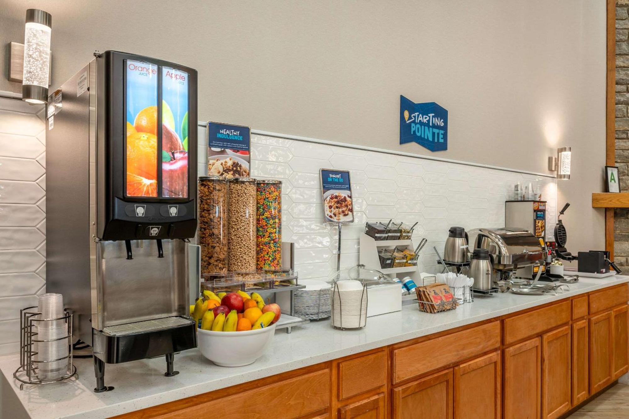Clarion Pointe Louisville East Ngoại thất bức ảnh